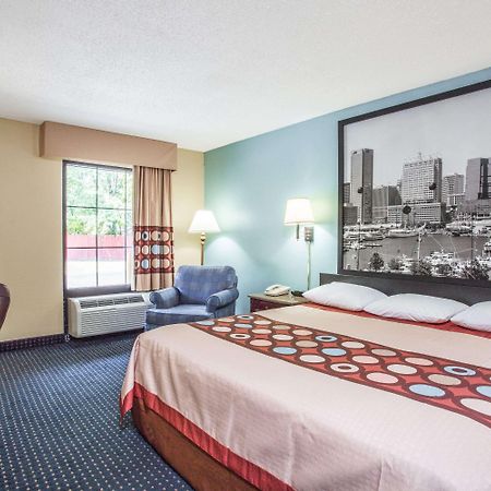 Super 8 By Wyndham Camp Springs/Andrews Afb Dc Area Exterior foto