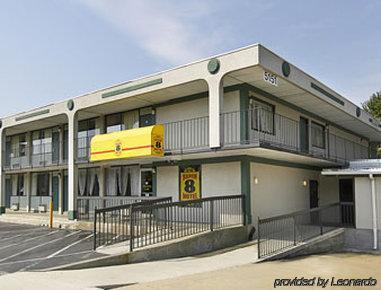 Super 8 By Wyndham Camp Springs/Andrews Afb Dc Area Exterior foto