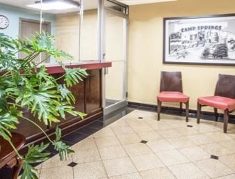 Super 8 By Wyndham Camp Springs/Andrews Afb Dc Area Interior foto